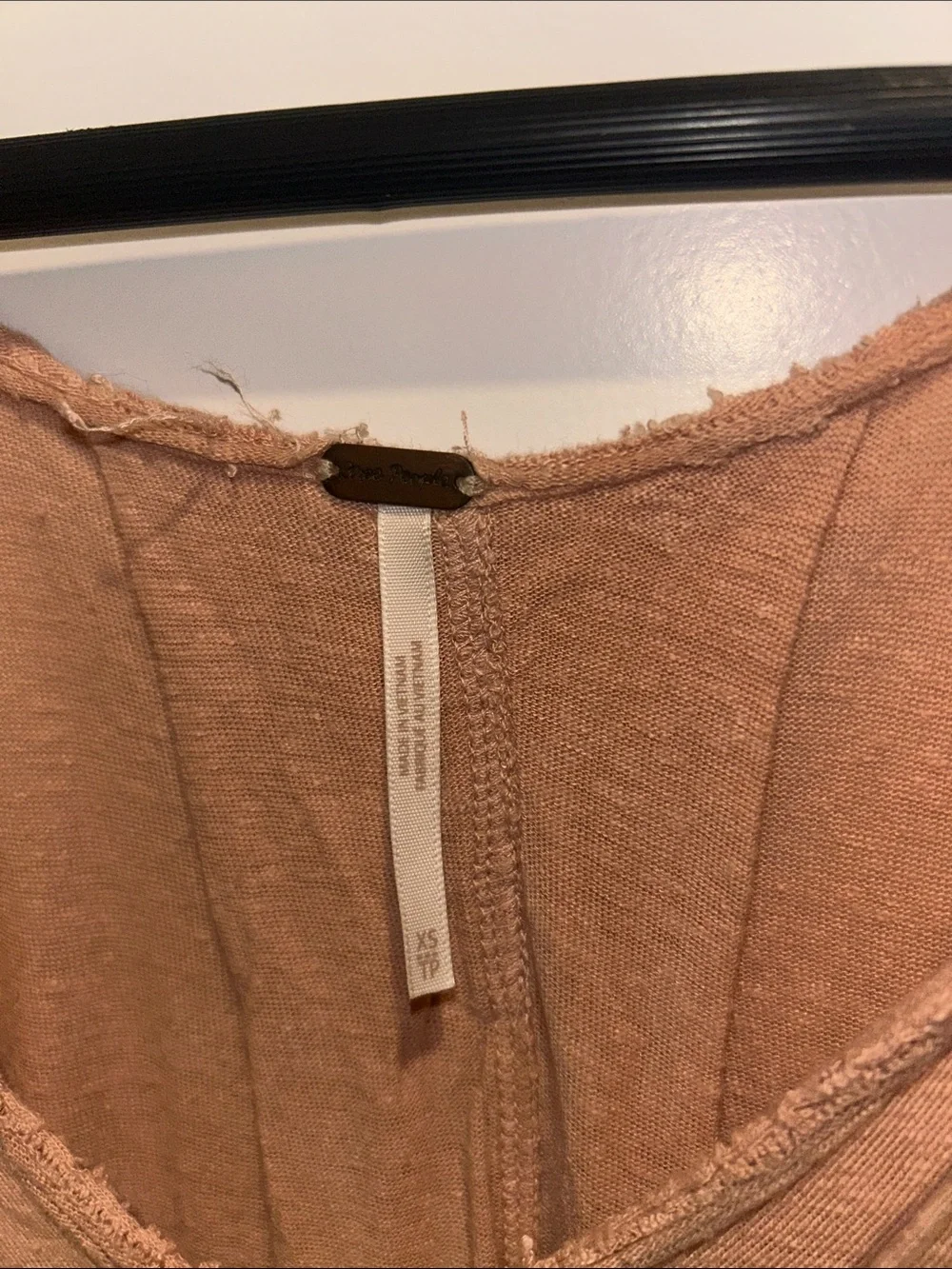 Free People V-Neck Size XS Tunic Top in Dusty Rose